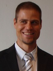 Dr. Rainer Klement